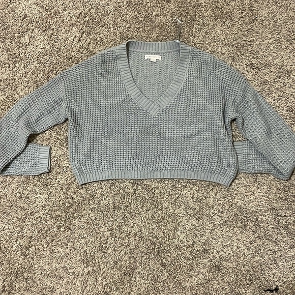 Aeropostale Grey Cropped Knit Sweater - Picture 1 of 3